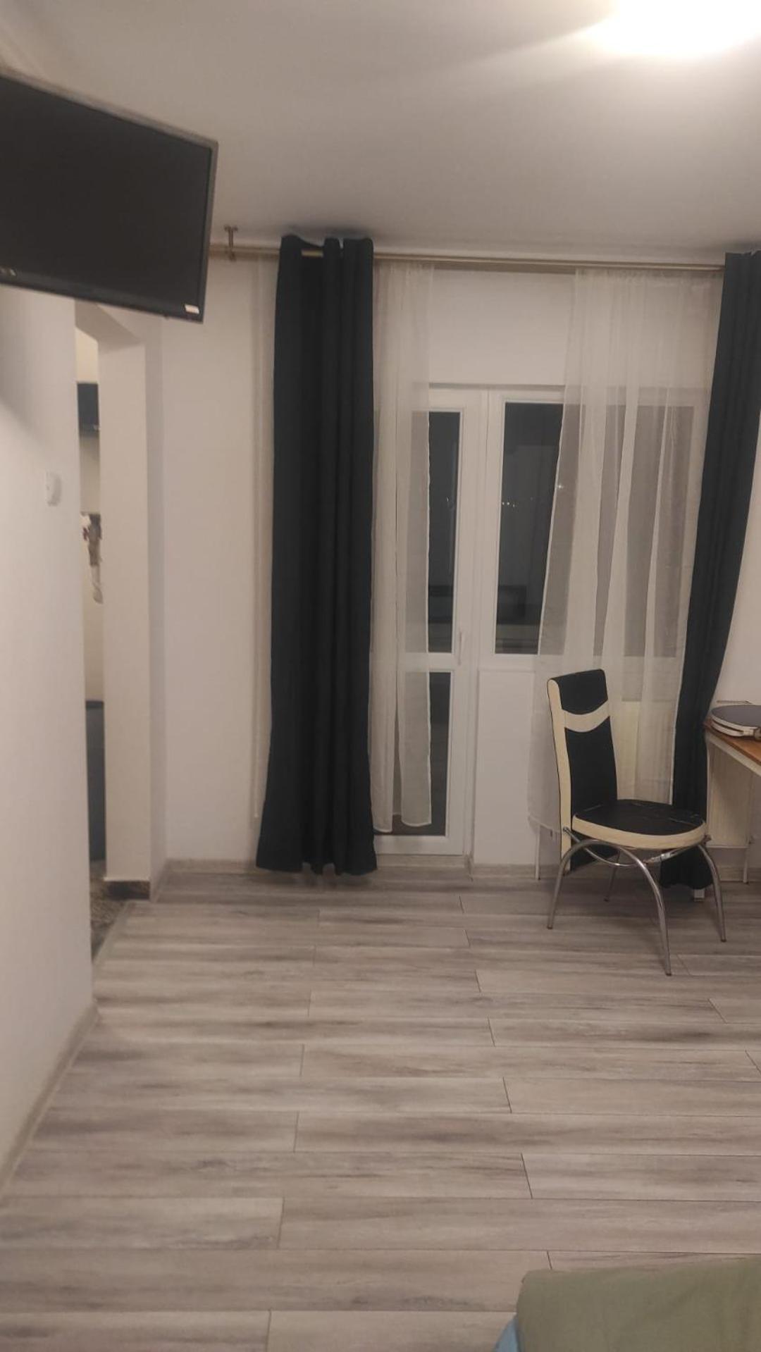 דירות Garsoniera טורדה מראה חיצוני תמונה